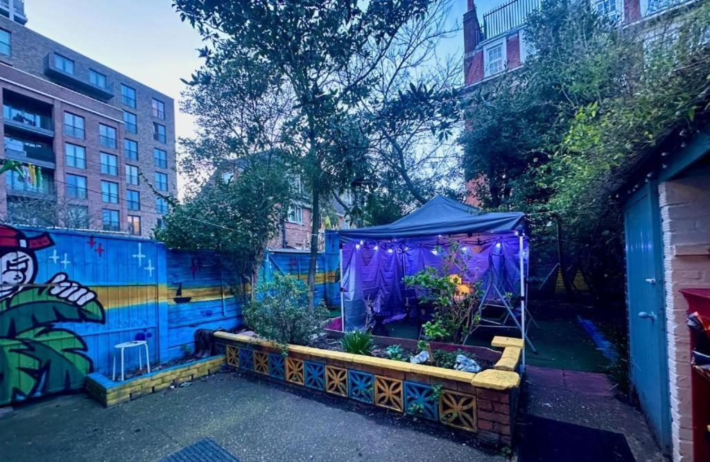 Готель Whitechapel Lindley House R2 Лондон Екстер'єр фото